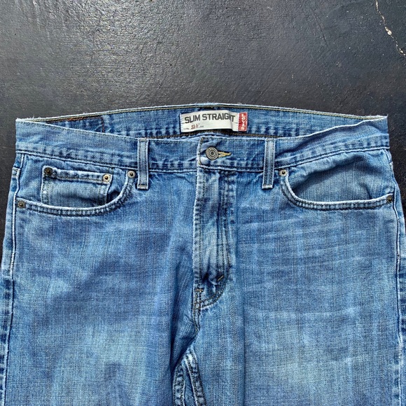 Levi’s 514–Nicely Worn Condition-Slim - Picture 4 of 8